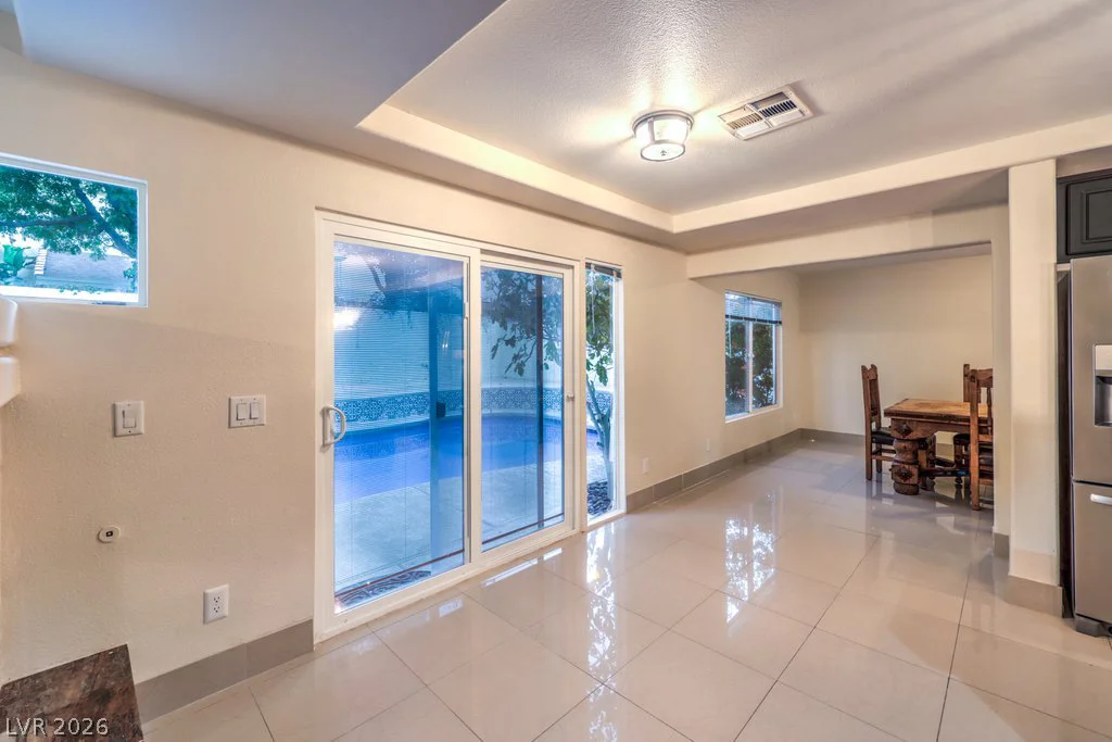 527 Leap Frog, Las Vegas, NV 89183