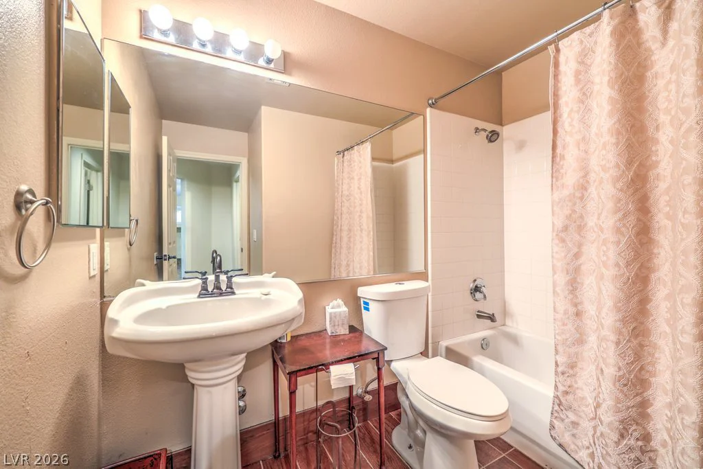 527 Leap Frog, Las Vegas, NV 89183