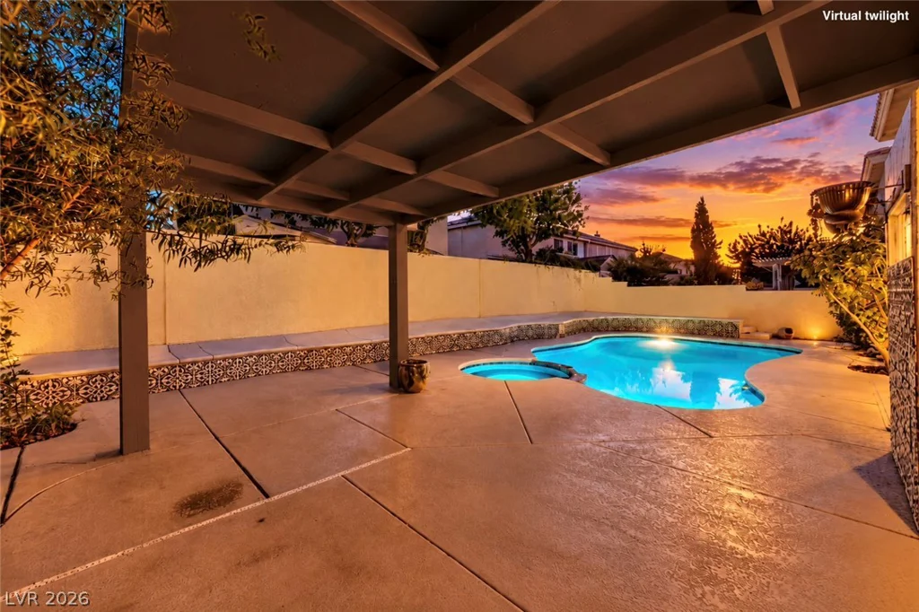 527 Leap Frog, Las Vegas, NV 89183