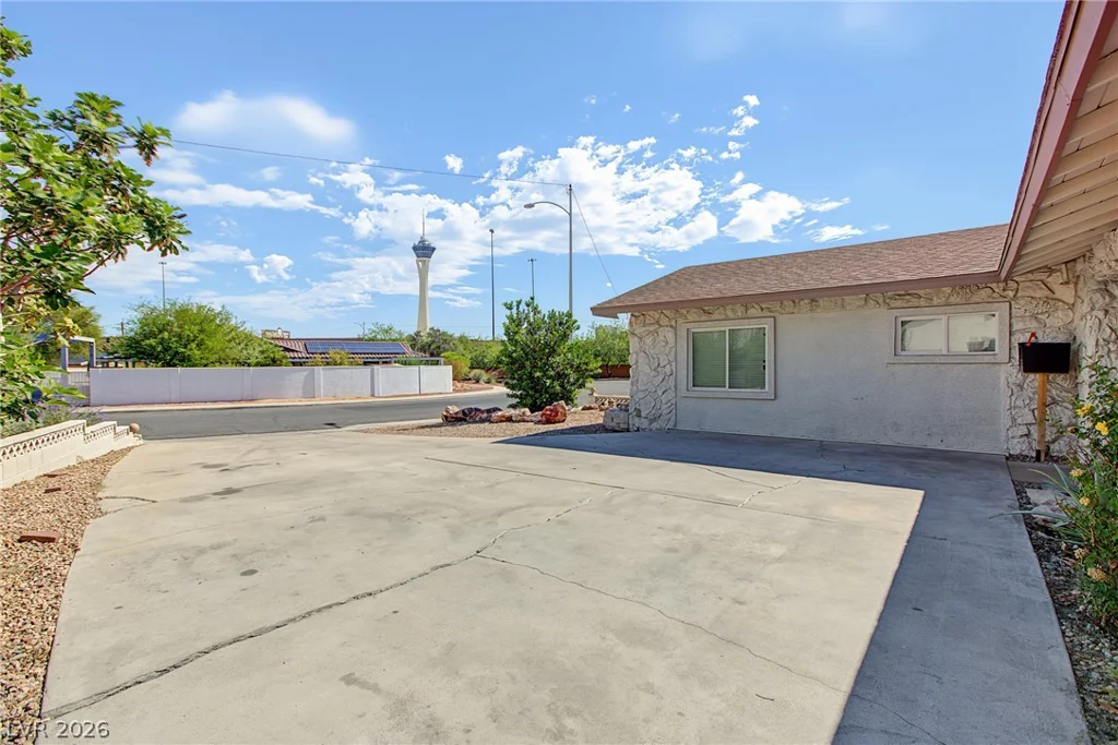 1716 Kiltie, Las Vegas, NV 89102