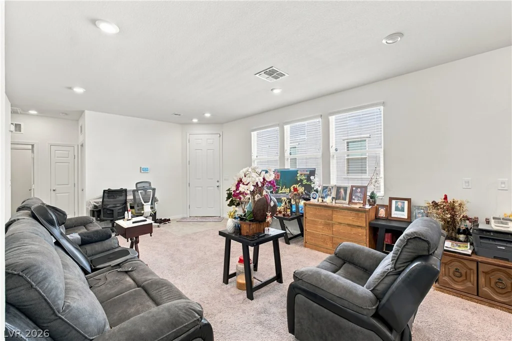 8768 Sand Verbena, Las Vegas, NV 89117