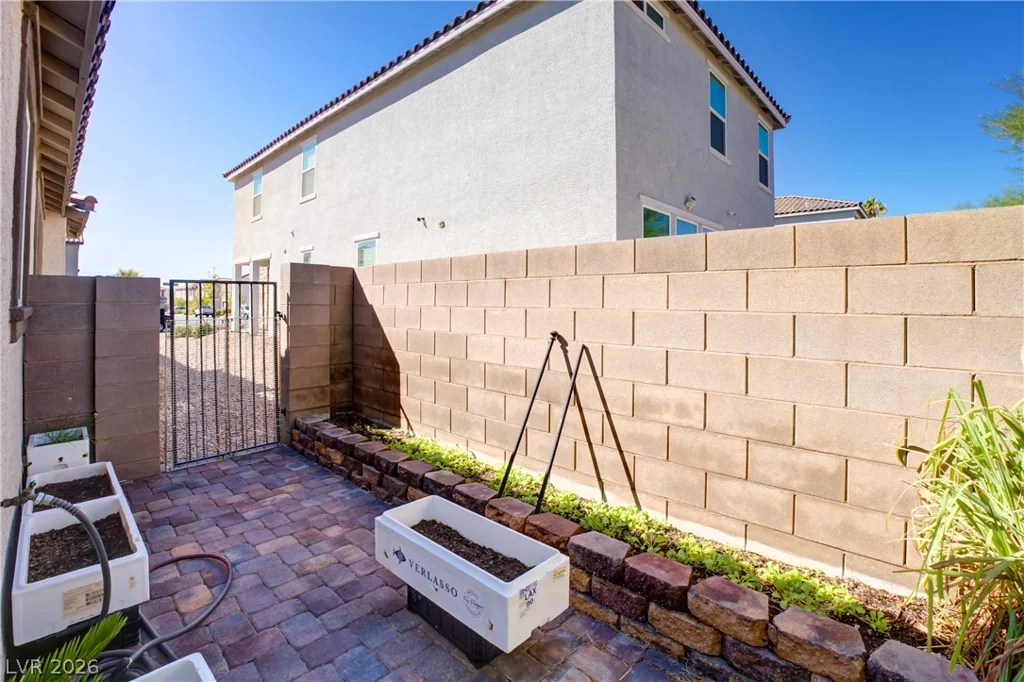 8768 Sand Verbena, Las Vegas, NV 89117