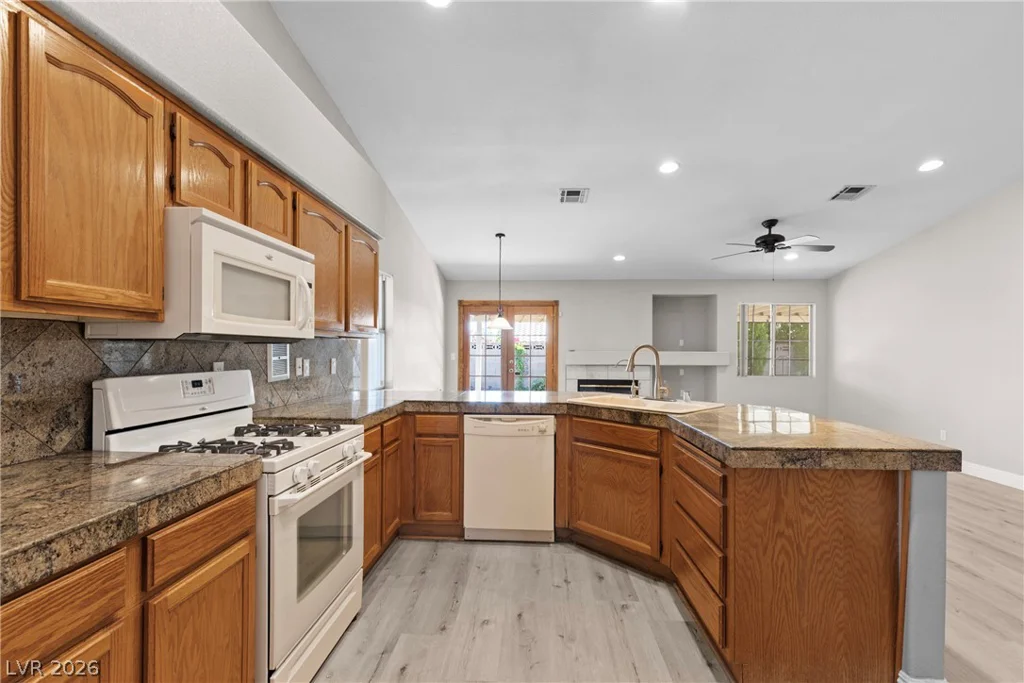 7832 Sun Lemon, Las Vegas, NV 89123