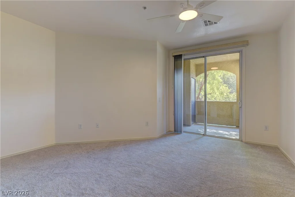 3975 Hualapai, Las Vegas, NV 89129