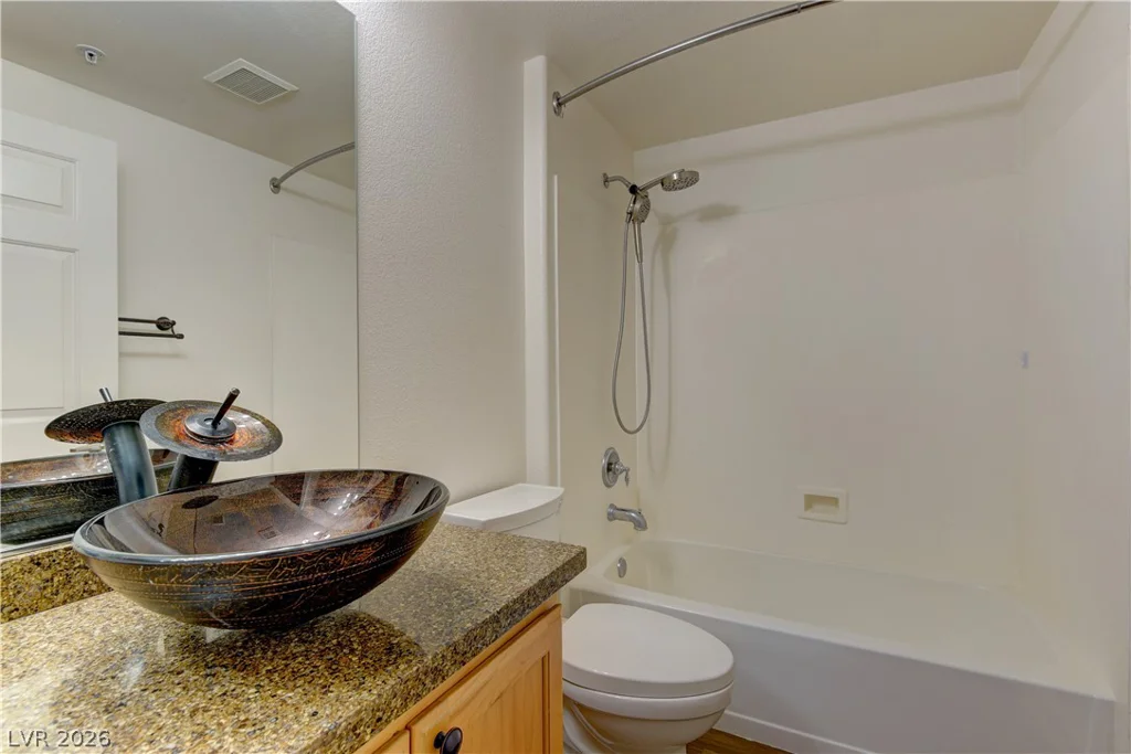 3975 Hualapai, Las Vegas, NV 89129