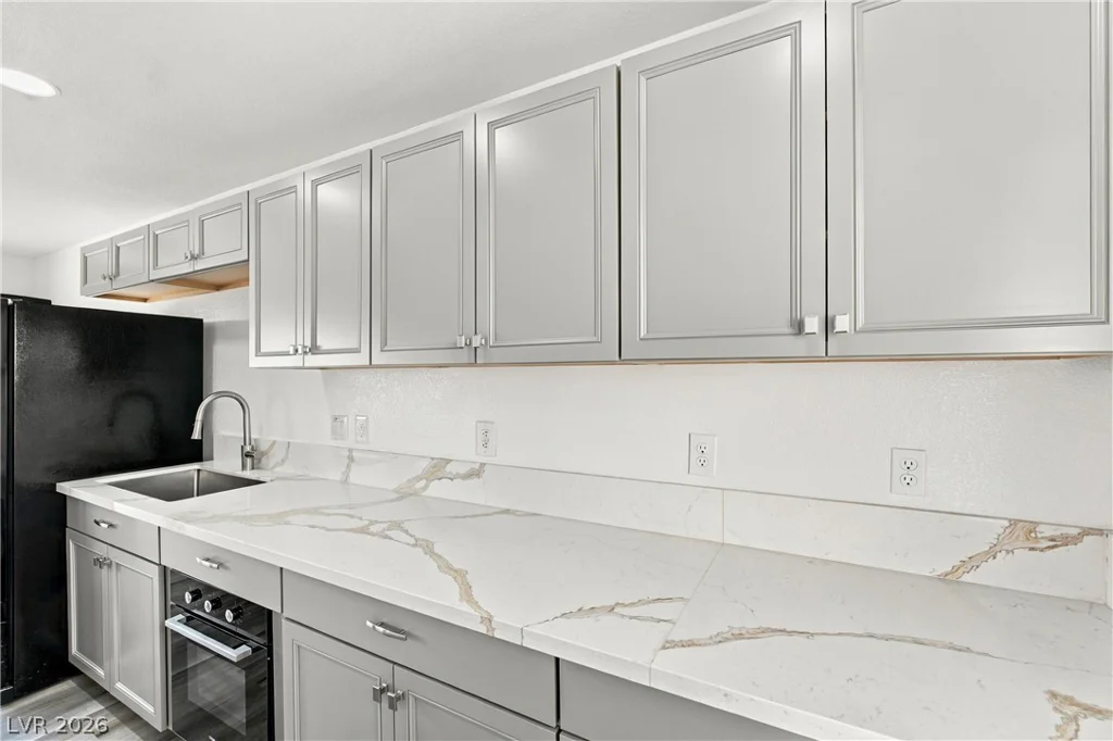 5222 Puma, North Las Vegas, NV 89031