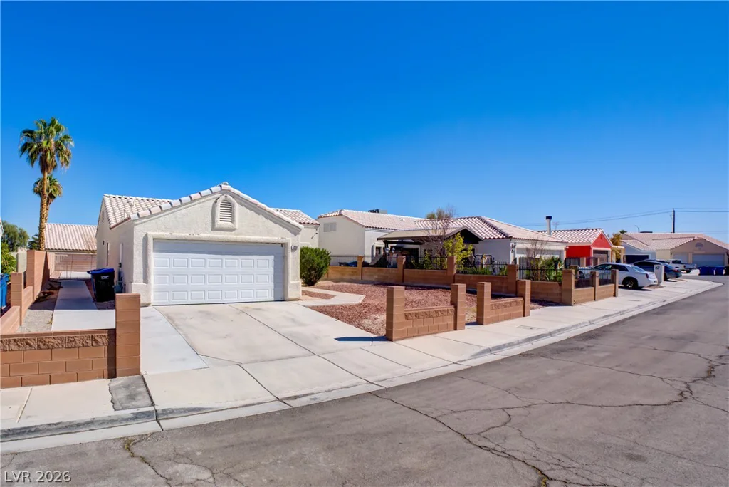 5222 Puma, North Las Vegas, NV 89031