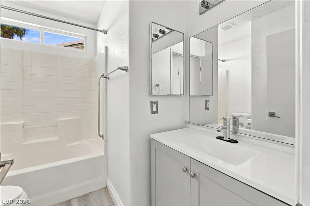 5222 Puma, North Las Vegas, NV 89031