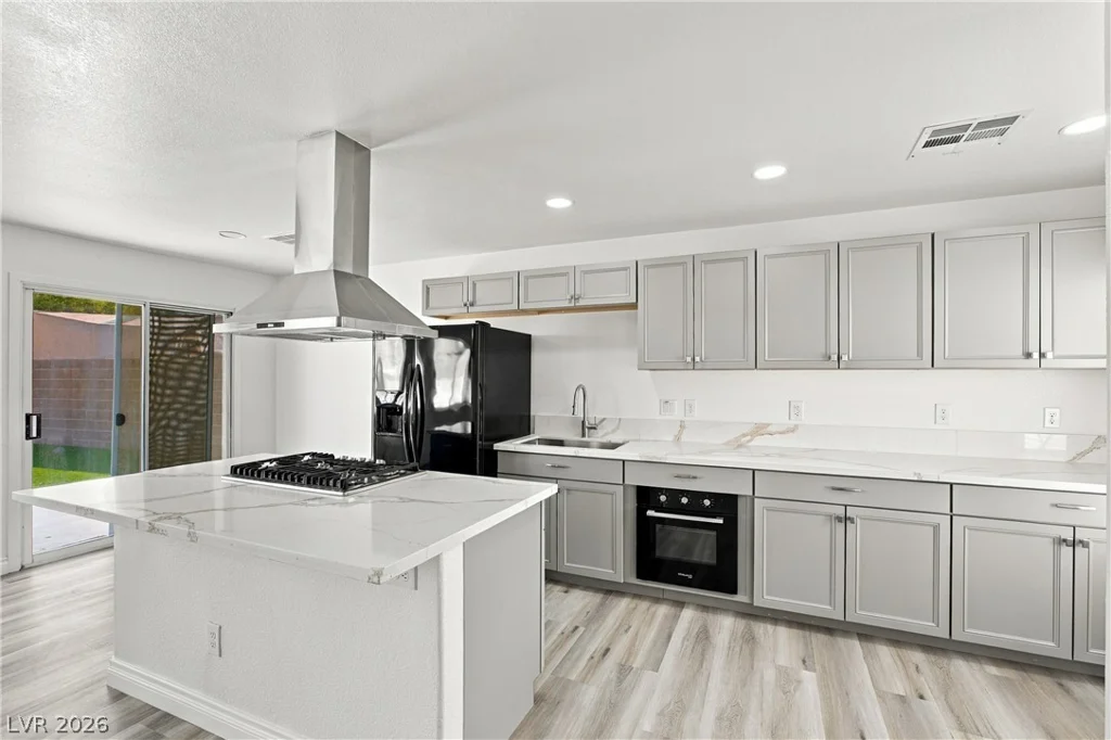 5222 Puma, North Las Vegas, NV 89031