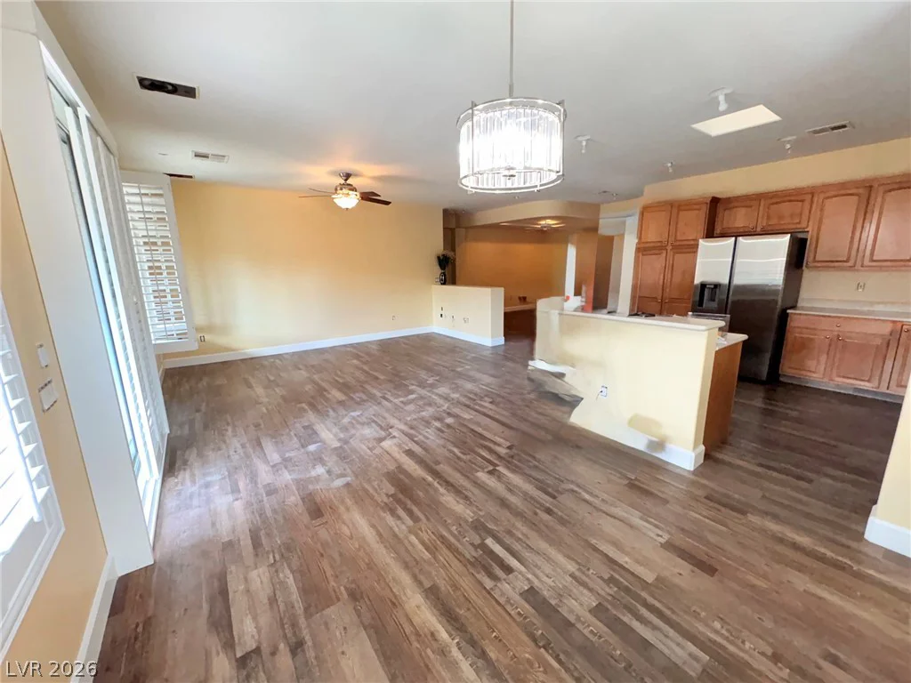 5105 Vincitor, Las Vegas, NV 89135