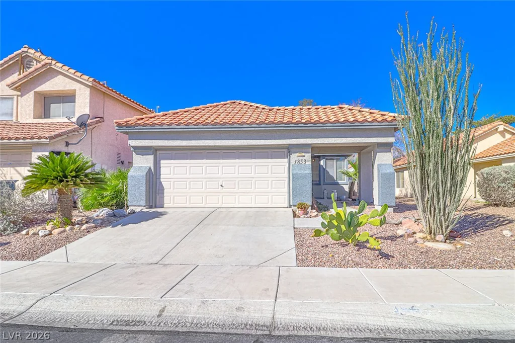1853 Spangle, Las Vegas, NV 89108