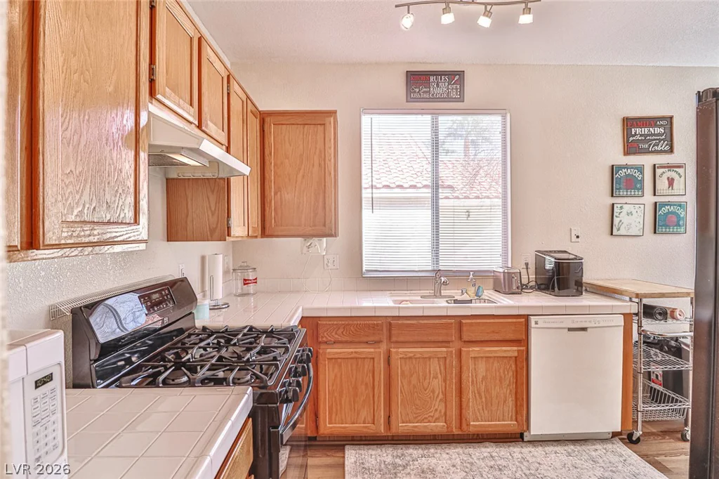 1853 Spangle, Las Vegas, NV 89108