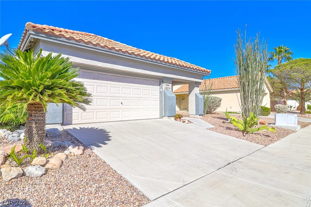 1853 Spangle, Las Vegas, NV 89108