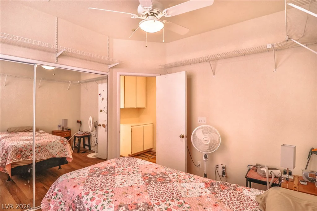 1853 Spangle, Las Vegas, NV 89108