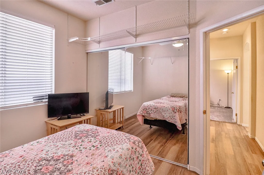 1853 Spangle, Las Vegas, NV 89108