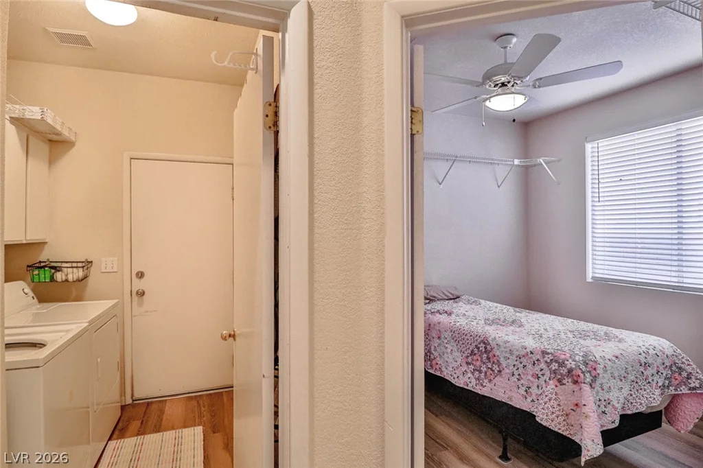1853 Spangle, Las Vegas, NV 89108