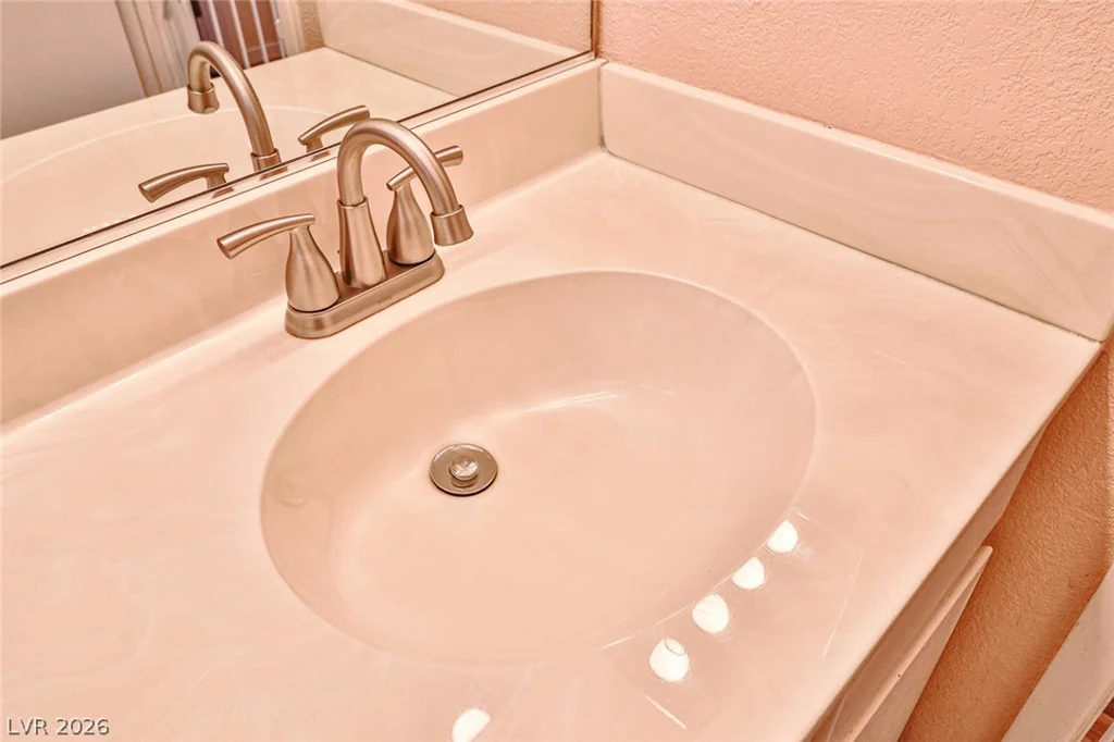 1853 Spangle, Las Vegas, NV 89108