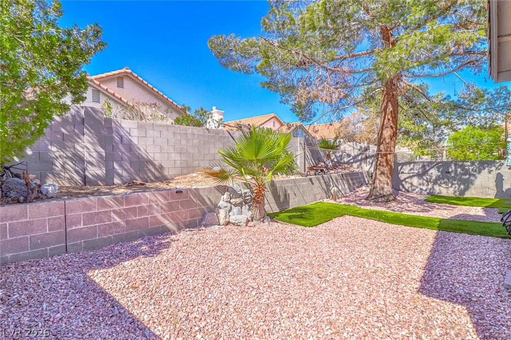 1853 Spangle, Las Vegas, NV 89108