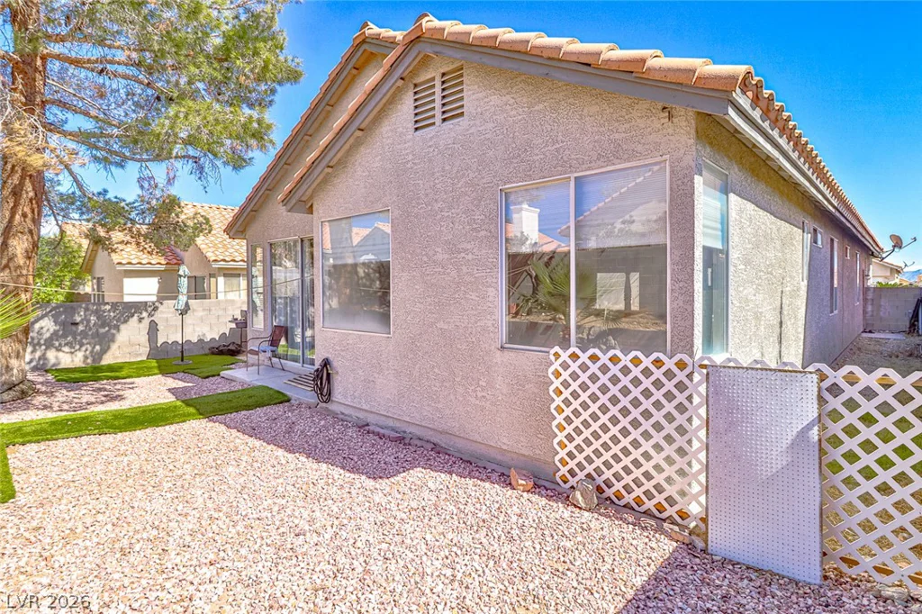 1853 Spangle, Las Vegas, NV 89108