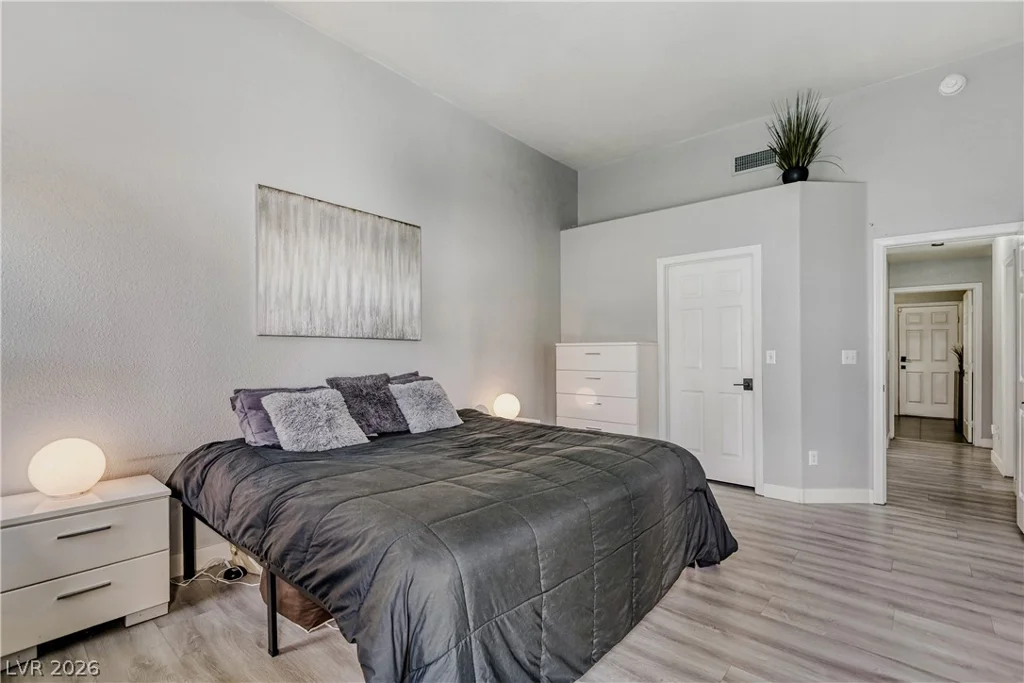 1915 Coralino, Henderson, NV 89074