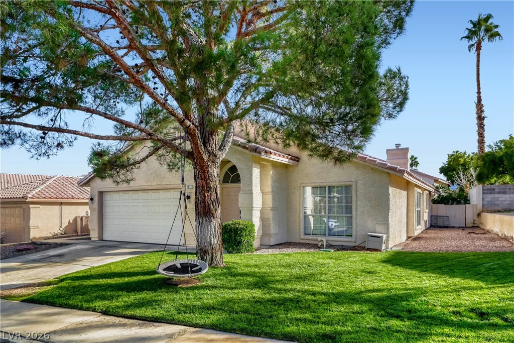 1915 Coralino, Henderson, NV 89074