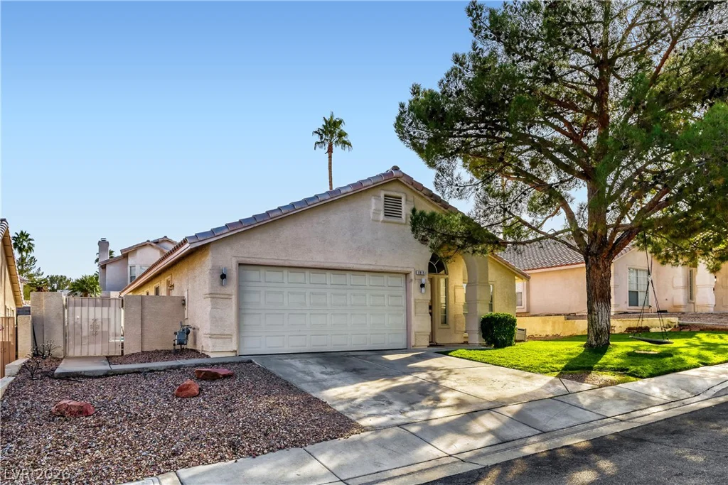 1915 Coralino, Henderson, NV 89074