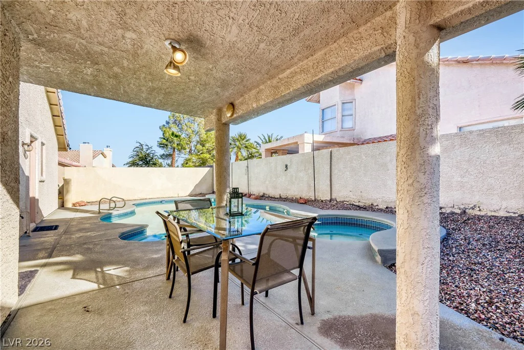 1915 Coralino, Henderson, NV 89074
