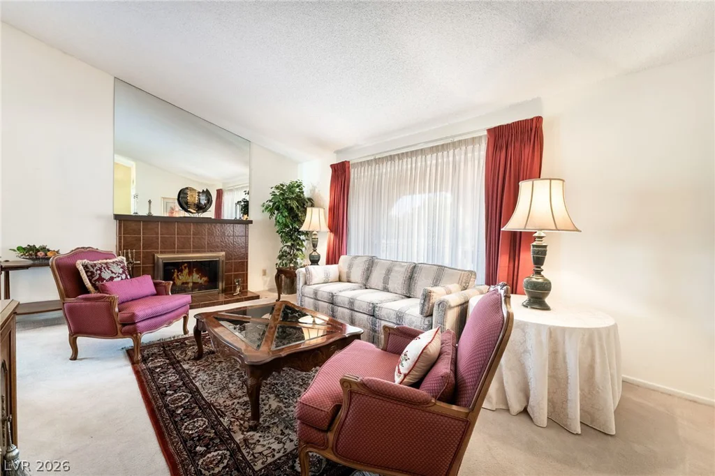 1784 Mapleton, Las Vegas, NV 89119