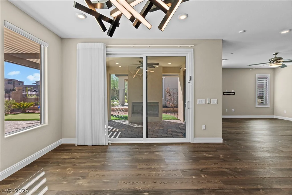 70 Sun Lily, Henderson, NV 89011