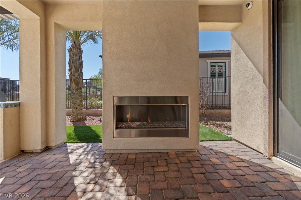70 Sun Lily, Henderson, NV 89011