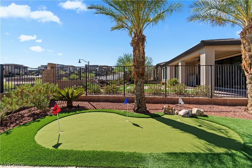 70 Sun Lily, Henderson, NV 89011