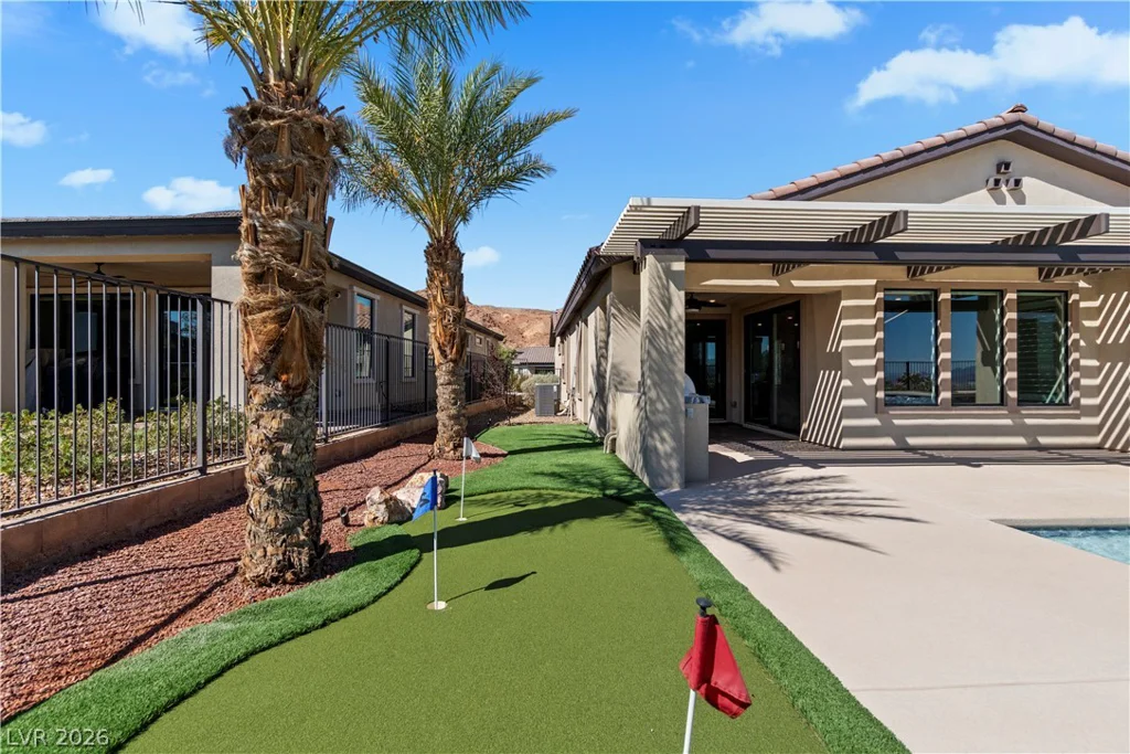 70 Sun Lily, Henderson, NV 89011