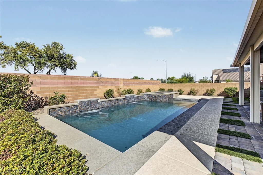 4604 Sea Dream, North Las Vegas, NV 89031