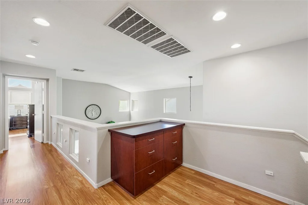 1917 Badger Canyon, North Las Vegas, NV 89031