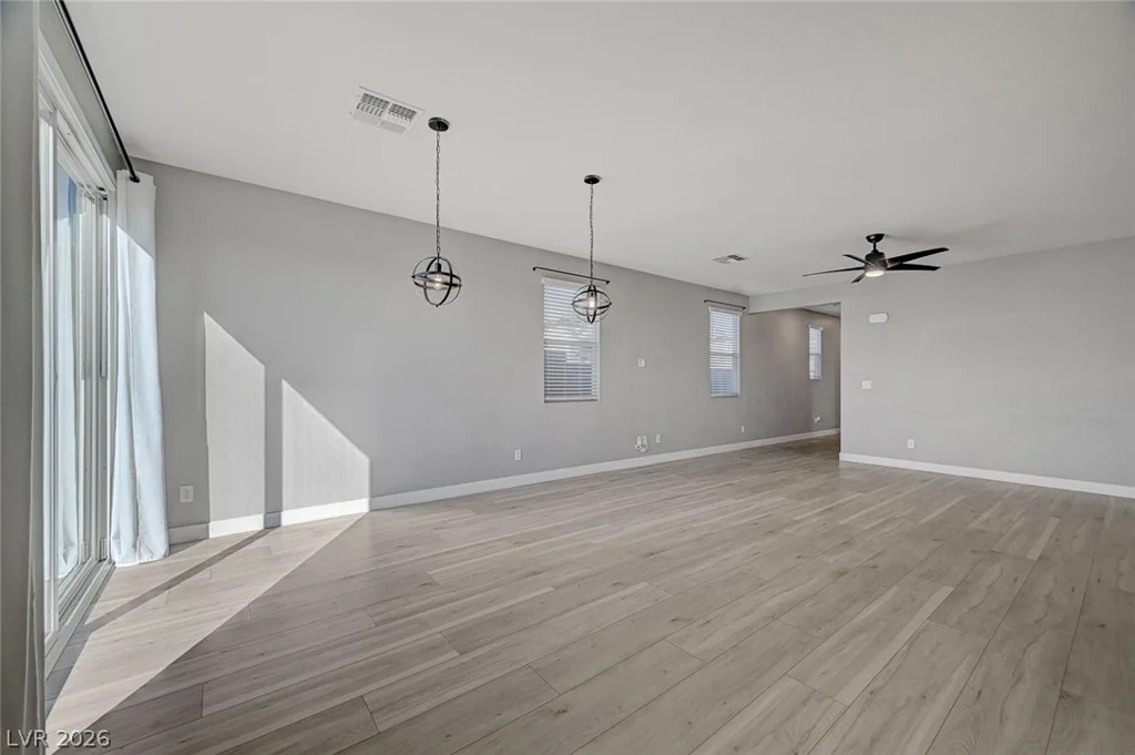 9467 Nottingham Bay, Las Vegas, NV 89178
