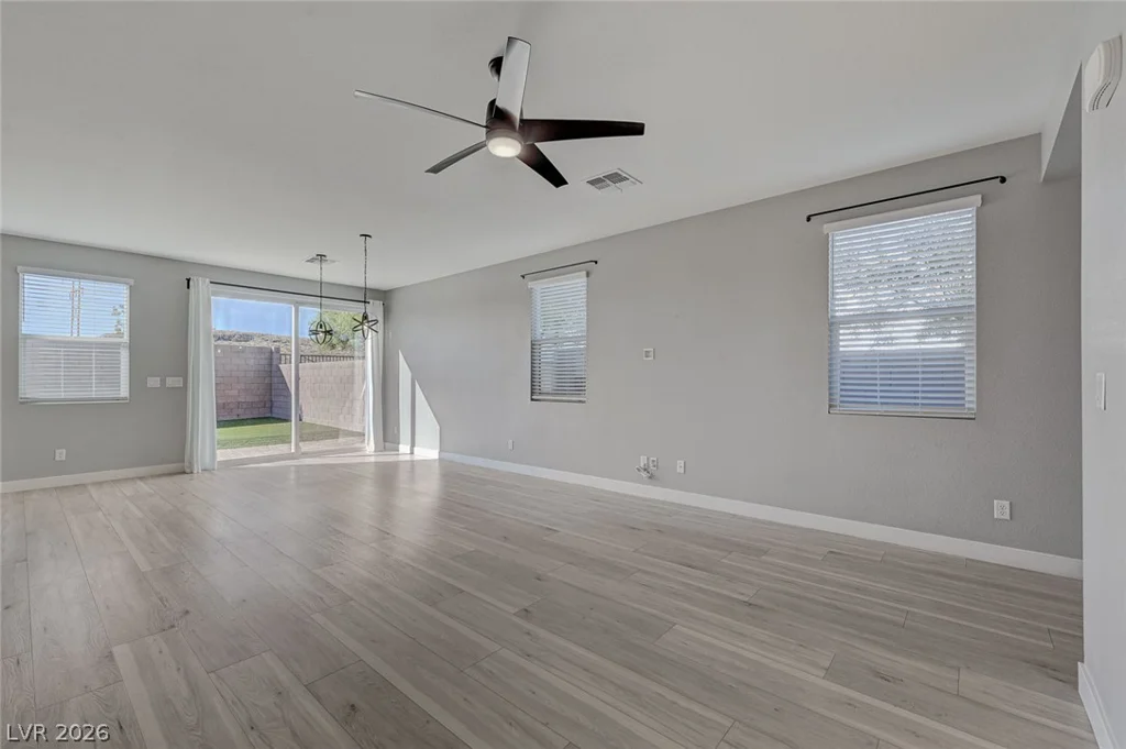 9467 Nottingham Bay, Las Vegas, NV 89178