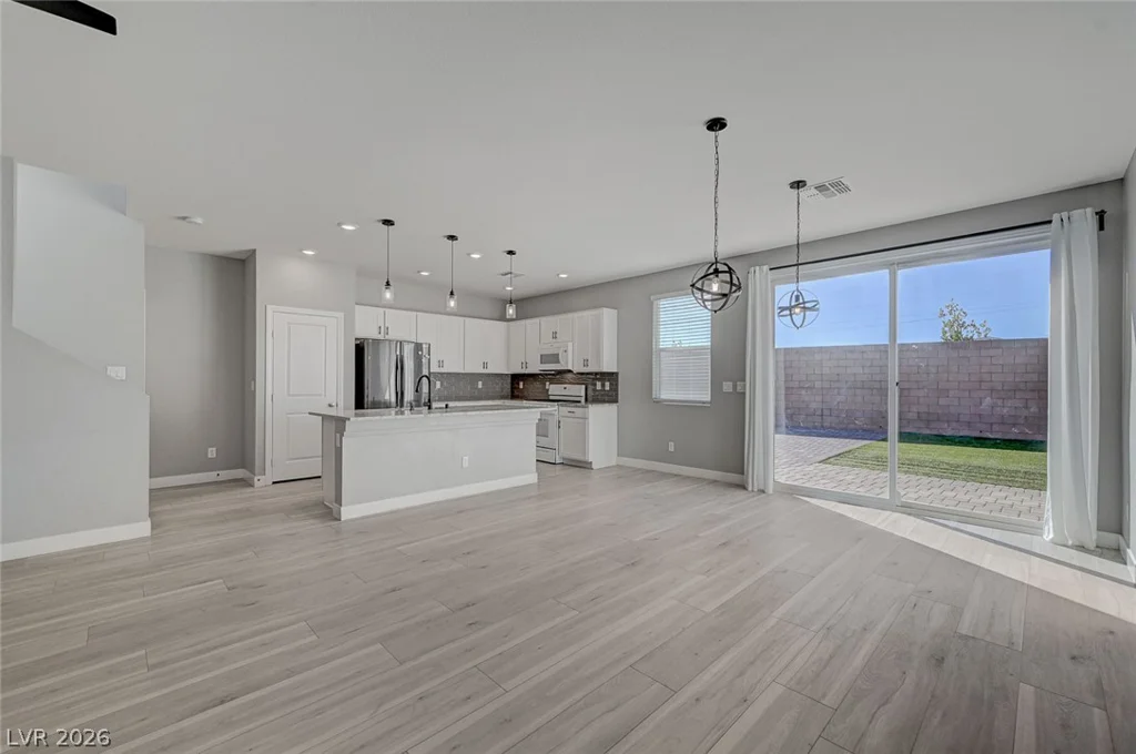 9467 Nottingham Bay, Las Vegas, NV 89178