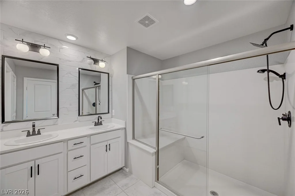 9467 Nottingham Bay, Las Vegas, NV 89178