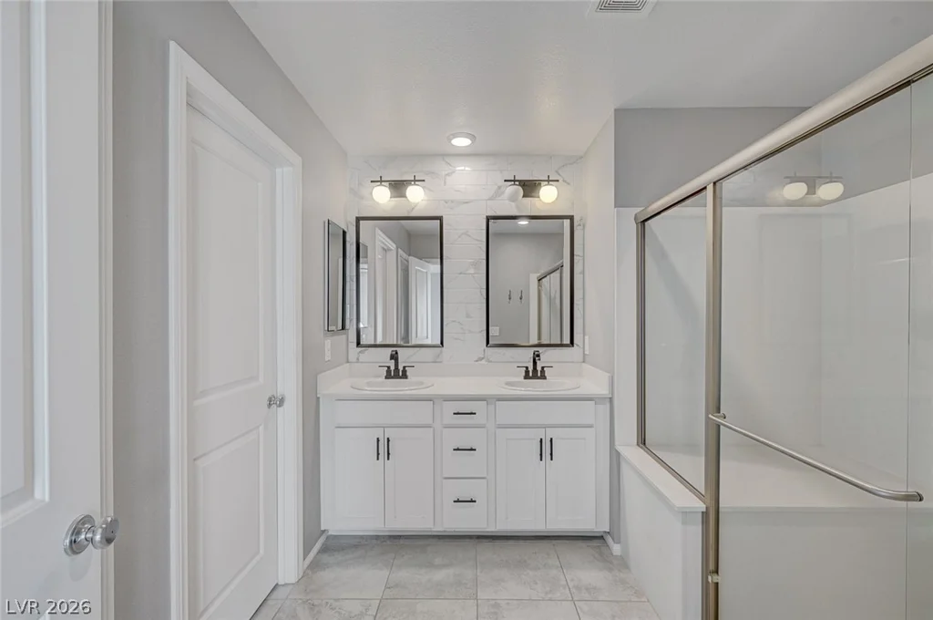 9467 Nottingham Bay, Las Vegas, NV 89178