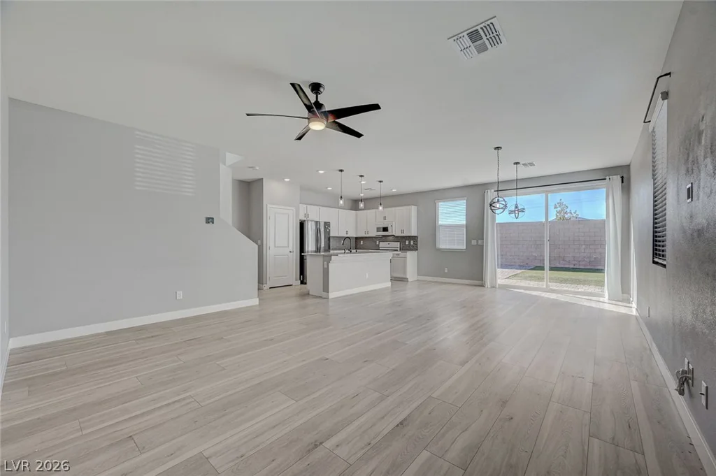 9467 Nottingham Bay, Las Vegas, NV 89178