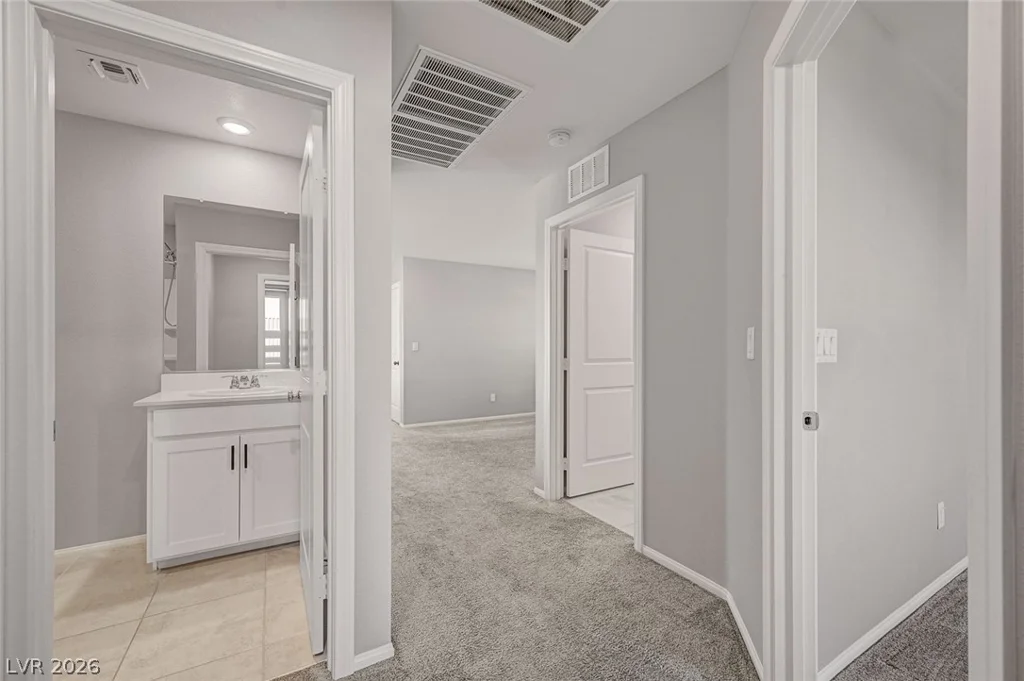 9467 Nottingham Bay, Las Vegas, NV 89178