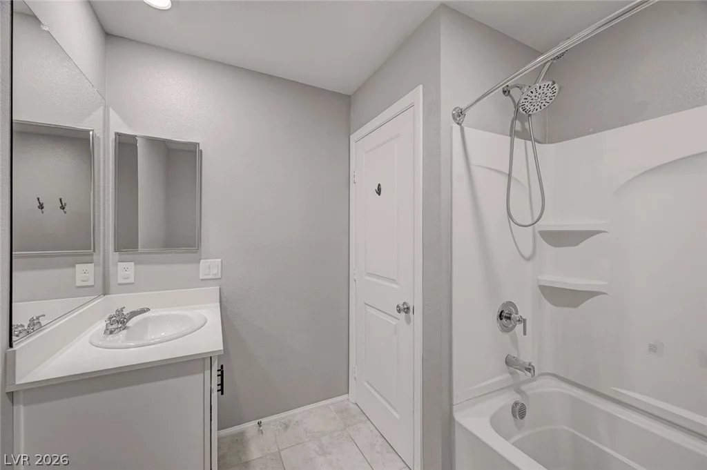 9467 Nottingham Bay, Las Vegas, NV 89178