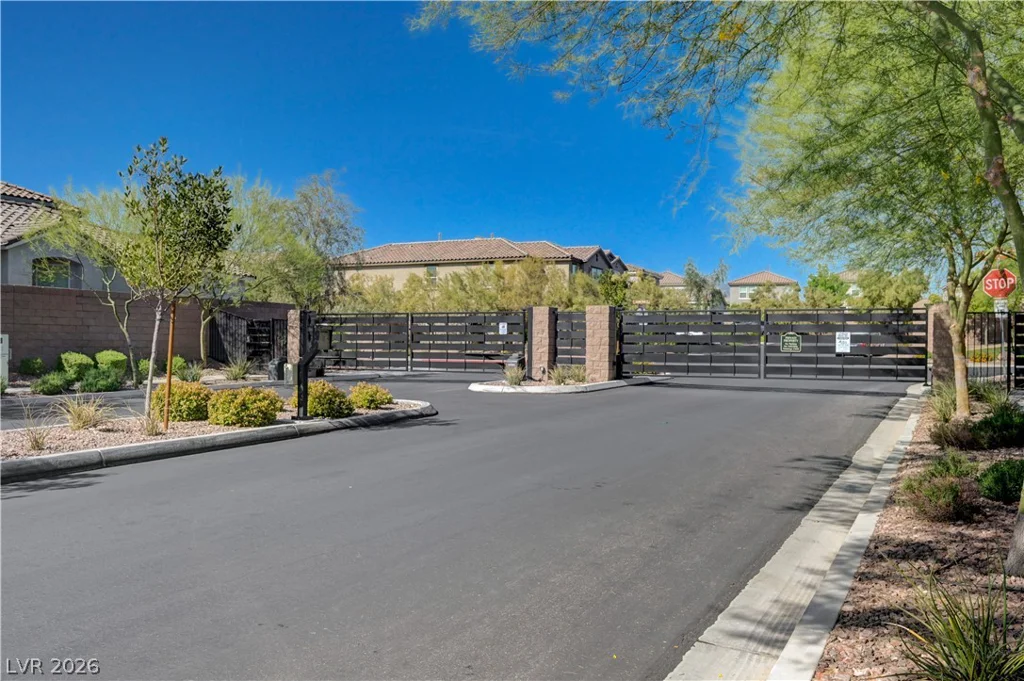 9467 Nottingham Bay, Las Vegas, NV 89178