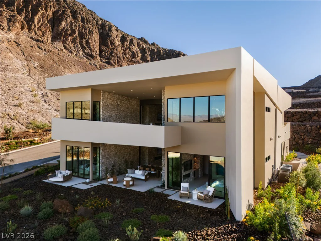 16 Kaya Canyon, Henderson, NV 89012