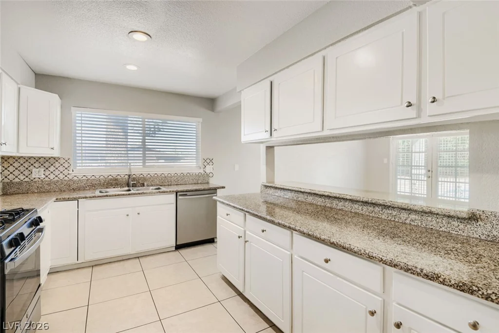 3904 Ventura, Las Vegas, NV 89121