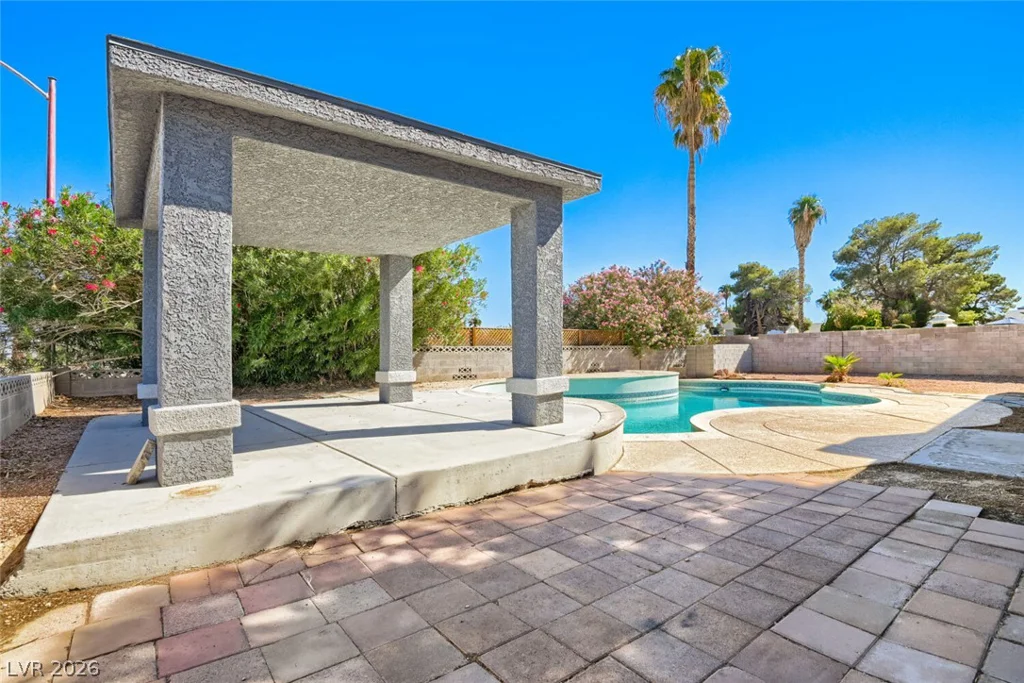 3904 Ventura, Las Vegas, NV 89121