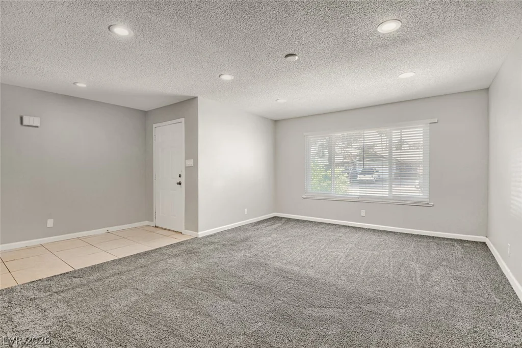 3904 Ventura, Las Vegas, NV 89121