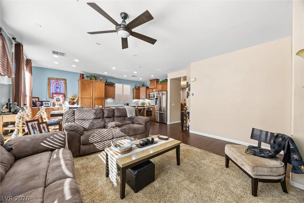 9879 Serona Heights, Las Vegas, NV 89178