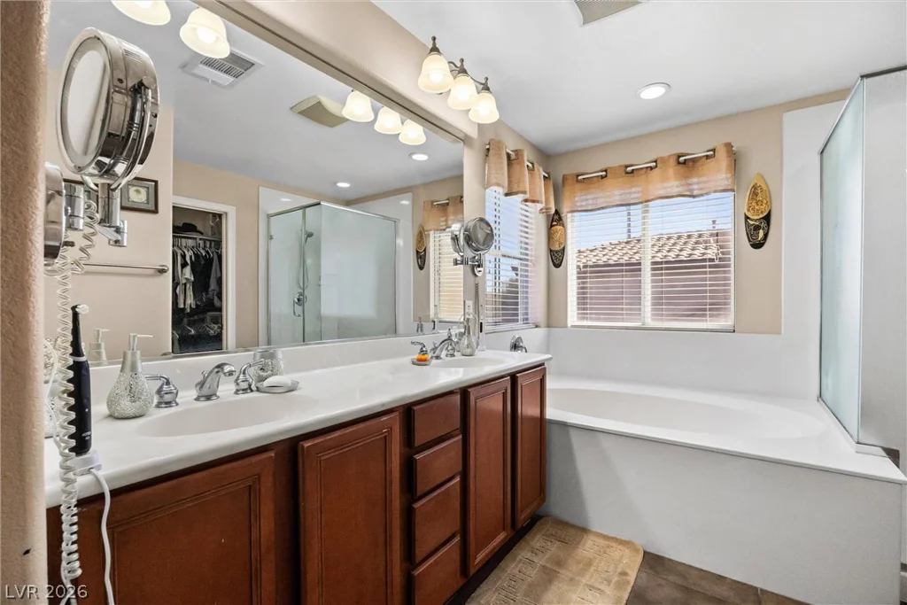 9879 Serona Heights, Las Vegas, NV 89178