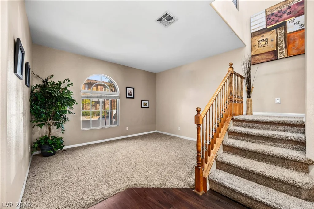 9879 Serona Heights, Las Vegas, NV 89178